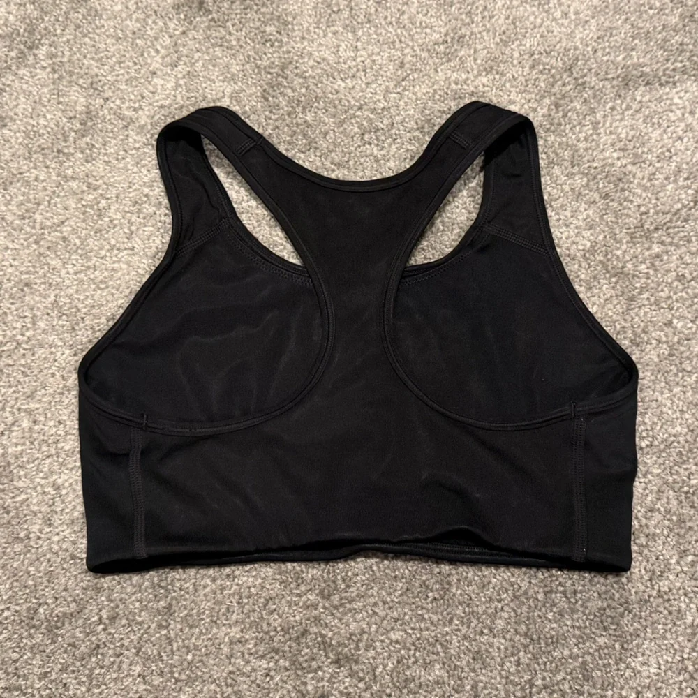 Nike Black Swoosh Racerback Medium Support Sports Bra Women’s Workout Top Medium